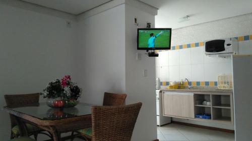 TV a/nebo společenská místnost v ubytování Brava Apart Hotel
