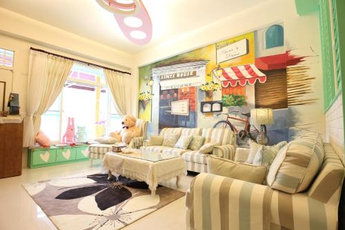 Ruang duduk di Aunt's Bed and Breakfast