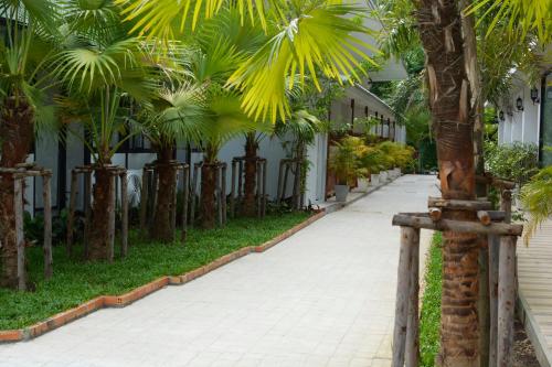 Zahrada ubytování iRest Ao Nang Seafront