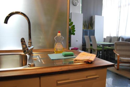 Een keuken of kitchenette bij Apartment Center 25