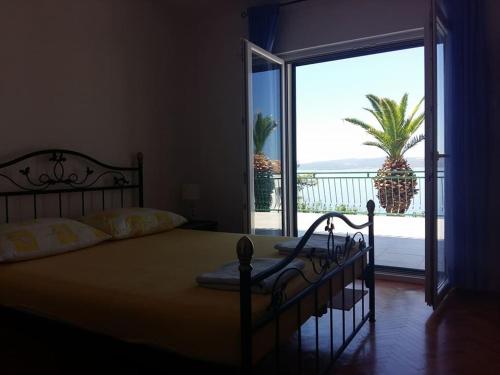 Apartments Tri Palme