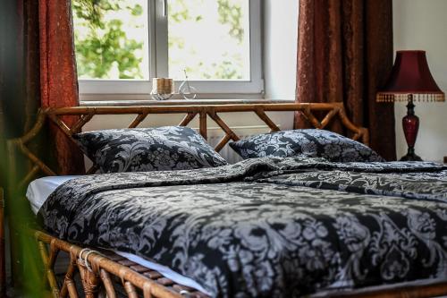 Postel nebo postele na pokoji v ubytování Maras Manor