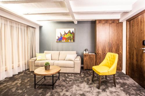 Posezení v ubytování Nomad Luxury Suites