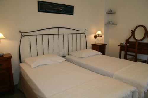 Gallery image of Alexandros Hotel in Platis Yialos Sifnos