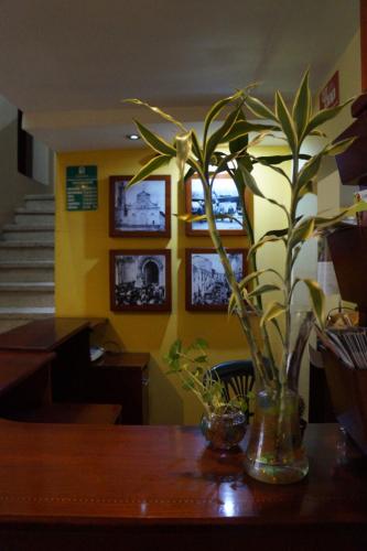 Uma área de estar em Hostal Pucará