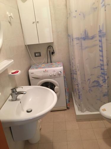 A bathroom at Casa Villaggio