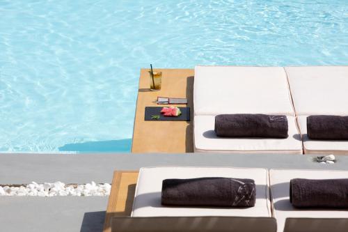 Imagen de la galería de Dreambox Mykonos Suites, en Ornos