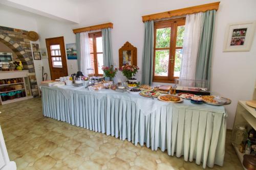 Φαγητό σε αυτός ο ξενώνας ή κάπου εκεί κοντά