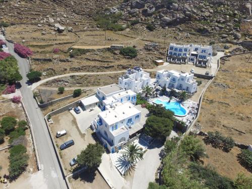 an aerial view of a house with a pool at Makis Place in Tourlos
