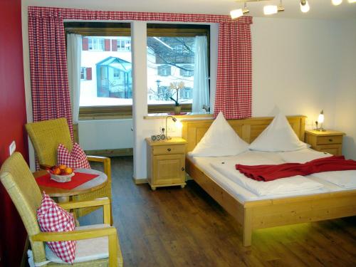 Postel nebo postele na pokoji v ubytování Hotel Engel