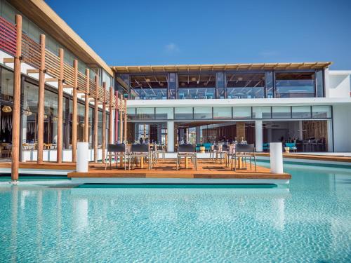 Stella Island Luxury Resort & Spa (Adults Only) — Restaurant/places to eat