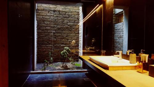 Koupelna v ubytování The Kumaon