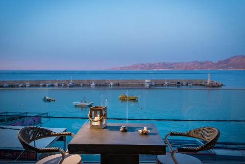Cosmopolis Crete Suites