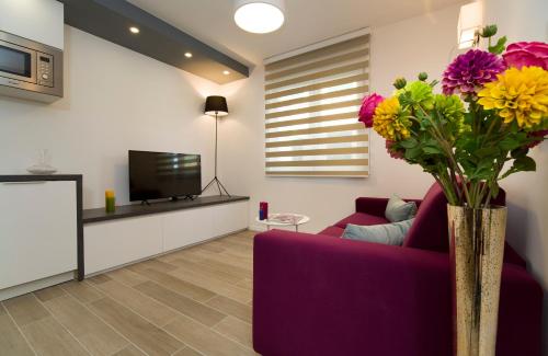Le Grey, Modern & Luxurious Suite in City Centre