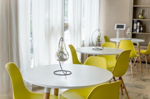 c-hotels International