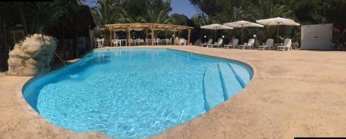Piscina en o cerca de Albergo Residenziale Menhirs