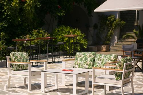 Zahrada ubytování Irida Aegean View, Philian Hotels and Resorts