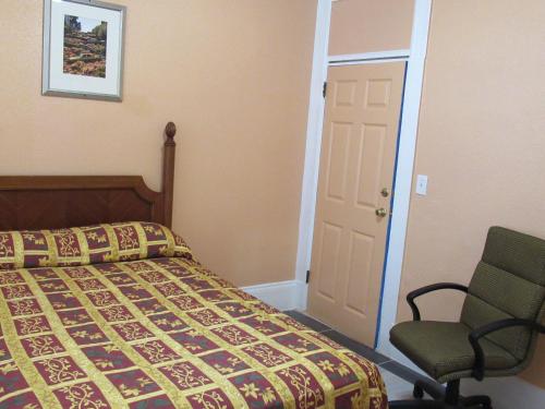 Ein Bett oder Betten in einem Zimmer der Unterkunft Haveli Hotel - Downtown Market San Francisco
