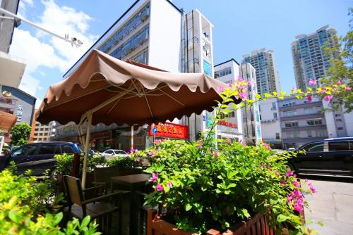 Gambar di galeri bagi Colour Inn - She Kou Branch di Shenzhen