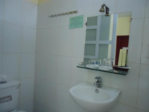 Phòng tắm tại Kiman Old Town Hotel