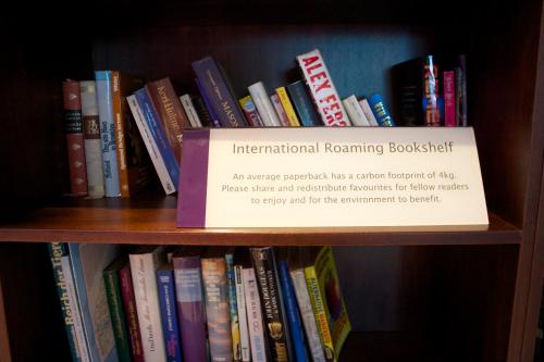 Biblioteca nell'hotel