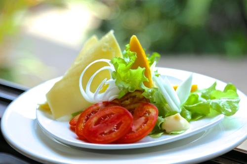 Mad på resortet eller i nærheden