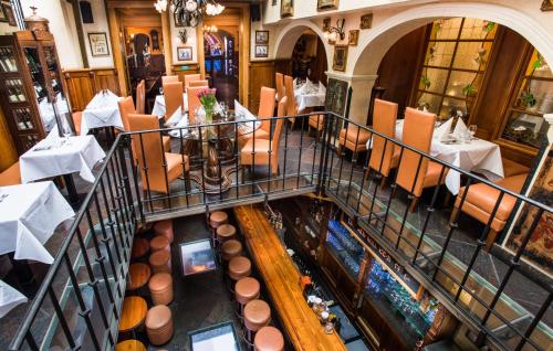 Hotel U Zlatého Stromu Prague by BHG Image