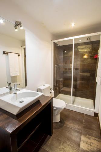 Casa De Santo Andre tesisinde bir banyo