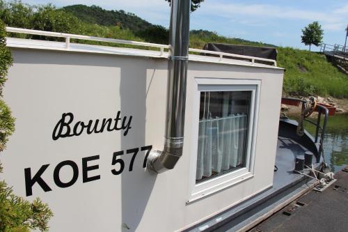 Galeriebild der Unterkunft Hausboot Bounty in Sankt Goar