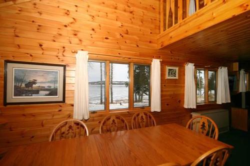 Gambar di galeri bagi Gunflint Lodge di Grand Marais