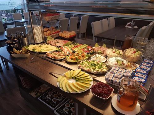 Φαγητό σε αυτό το παραθεριστικό πάρκο ή κάπου εκεί κοντά