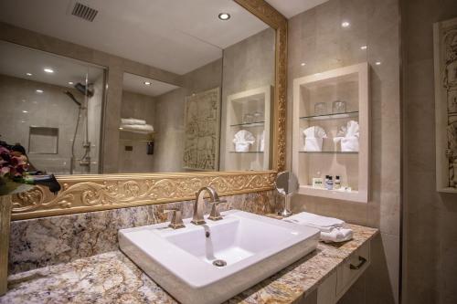 Fotografie z fotogalerie ubytování Fantasyland Hotel v destinaci Edmonton