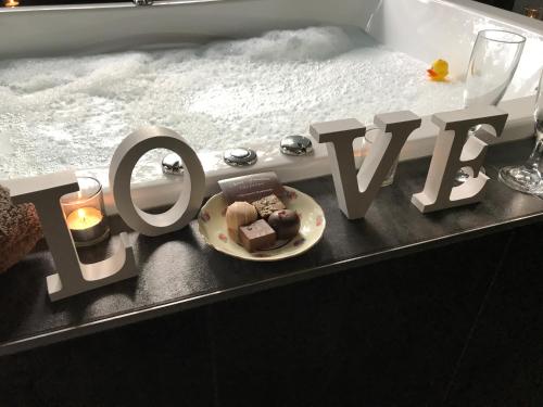 Photo de la galerie de l'établissement Spa Suites at RAVEN, à Hepburn Springs