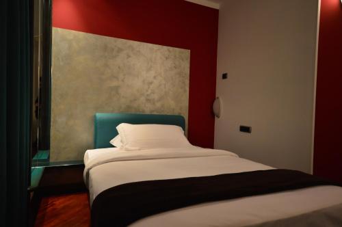 Кровать или кровати в номере Business Hotel