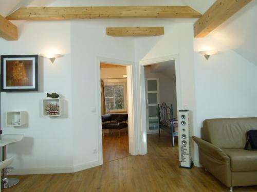 Χώρος καθιστικού στο LakeStarnberg Apartments