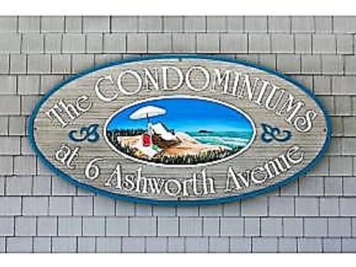 Ashworth Ave Condos – Photos 3