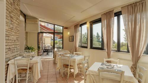 Εστιατόριο ή άλλο μέρος για φαγητό στο Hotel Rosa Dei Venti