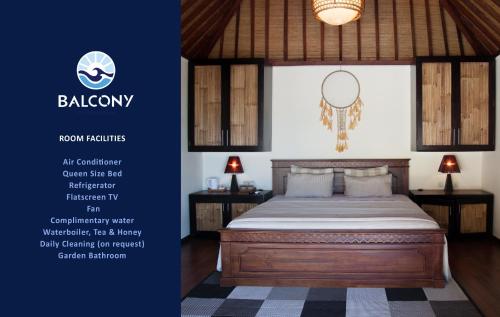 una camera con letto e un cartello che legge bazar di Balcony Ocean View Villas a Kuta Lombok