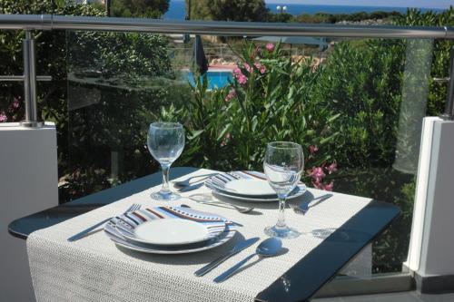Balkoni atau teres di Poseidon Suites Hotel
