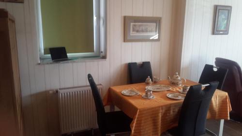 Gallery image of Chalet Herenhuet in Brienz
