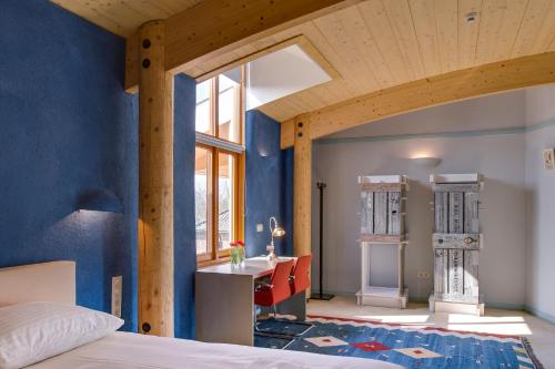 Ένα ή περισσότερα κρεβάτια σε δωμάτιο στο Strohotel Aalshof