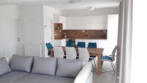 Villa-Apartments Karmel