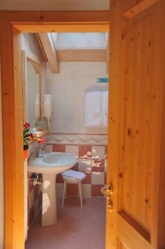 Gallery image of Albergo Garni' Laura in Baselga di Pinè