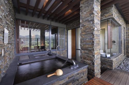 Gallery image of The Sun Hot Spring & Resort in Taichung