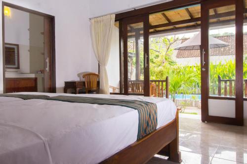 Легло или легла в стая в Pantai Bungalow Lembongan Island