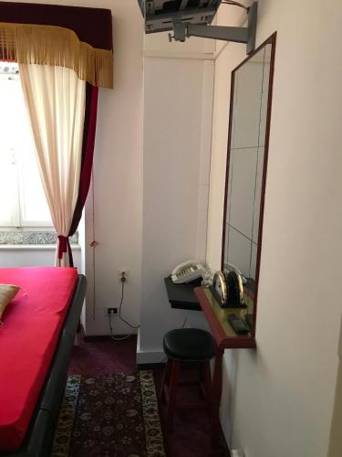 Apartment Paradiso