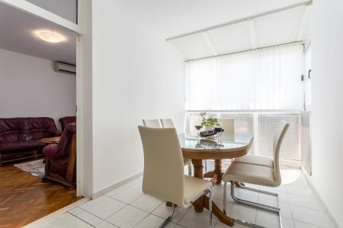 Et sittehjørne på Apartment Lukic