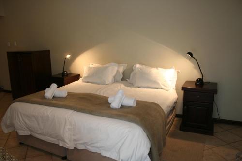 Gallery image of De Vagebond Hotel-Pension in Windhoek