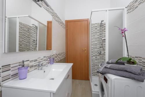 A bathroom at La casa di Giulia