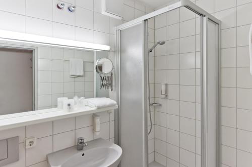 Un baño de Arthotel ANA Neotel